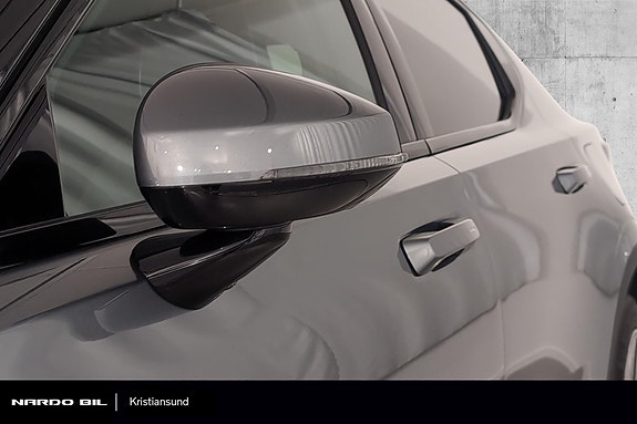 Polestar 2 6 of 30
