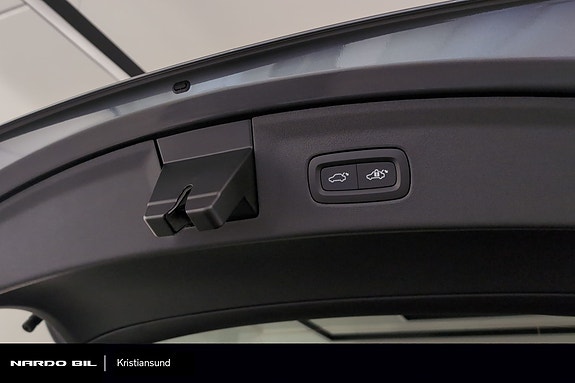 Polestar 2 15 of 30