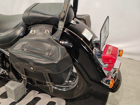 Suzuki VL 800 Intruder - VELHOLDT - LAV KM - GOD HISTORIKK - GARANTI 7 of 12