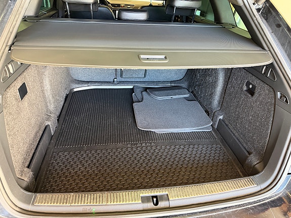 Skoda Superb 16 of 30