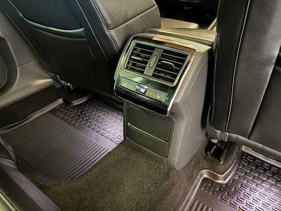Skoda Superb 13 of 30