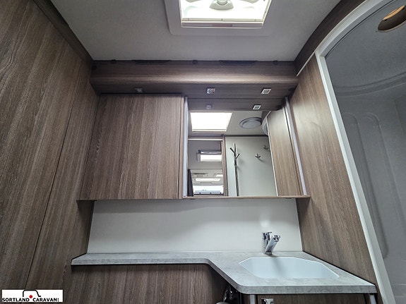KABE IMPERIAL 740 TDL  KS 26 of 30