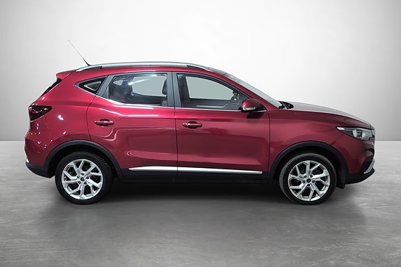 MG ZS EV 3 of 17