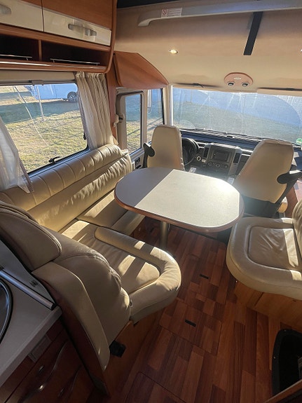 Hymer B 690 Starline HØSTKAMPANJE / Bakhjulsdrift /  / Solcelle / Alde 10 of 30