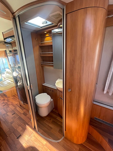 Hymer B 690 Starline HØSTKAMPANJE / Bakhjulsdrift /  / Solcelle / Alde 26 of 30