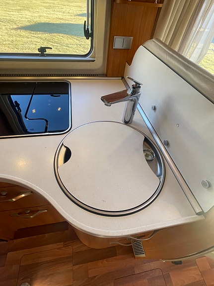 Hymer B 690 Starline HØSTKAMPANJE / Bakhjulsdrift /  / Solcelle / Alde 18 of 30