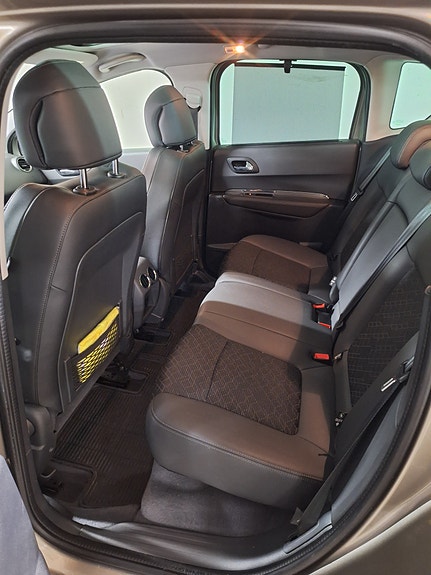 Peugeot 3008 13 of 20