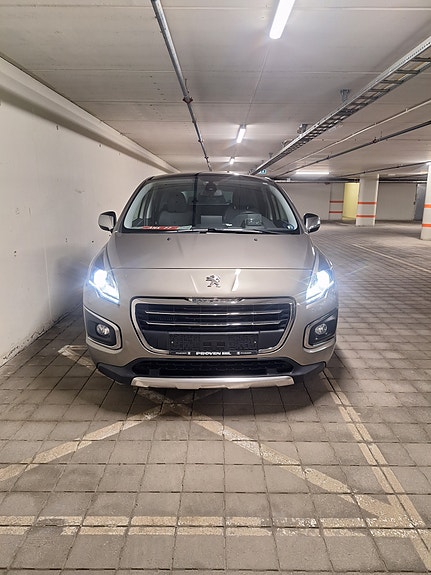 Peugeot 3008 2 of 20