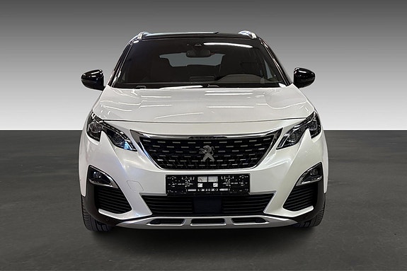 Peugeot 3008 2 of 21