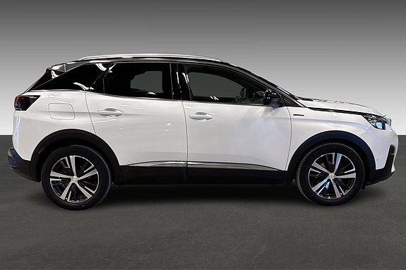 Peugeot 3008 4 of 21