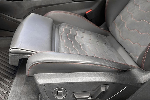 Audi A6 e-tron 22 of 30