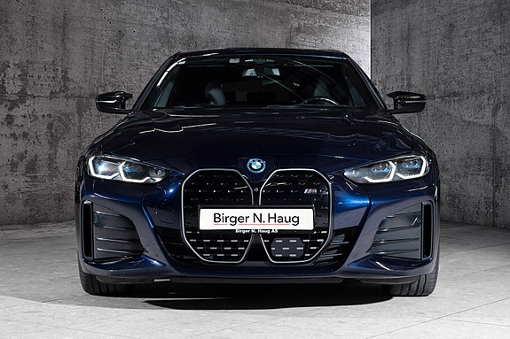 BMW i4 4 of 26