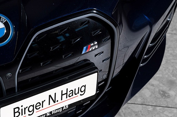 BMW i4 6 of 26
