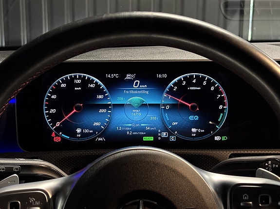 Mercedes-Benz A250 e 16 of 30