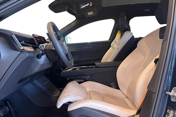 Polestar 3 10 of 23