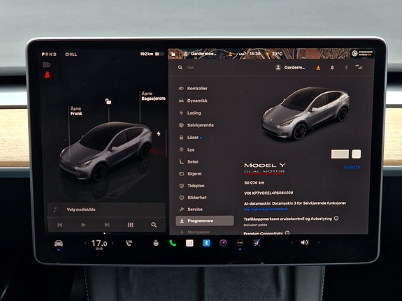 Tesla Model Y 14 of 23