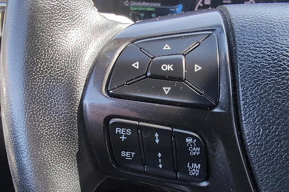 Ford Ranger 16 of 30