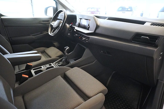Volkswagen Caddy Maxi 26 of 30
