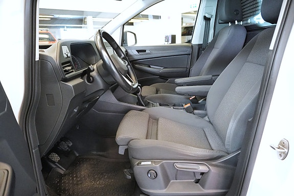Volkswagen Caddy Maxi 9 of 30