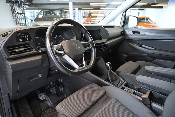 Volkswagen Caddy Maxi 10 of 30