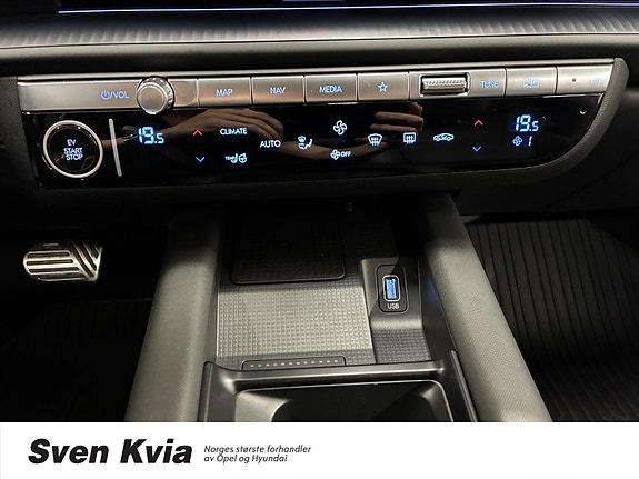 Hyundai Ioniq 6 26 of 30