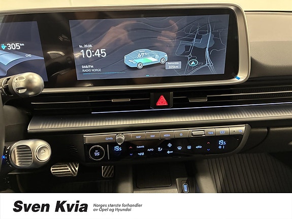 Hyundai Ioniq 6 25 of 30