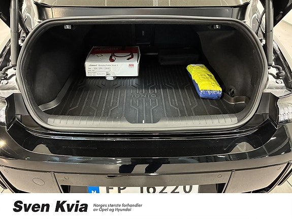 Hyundai Ioniq 6 18 of 30