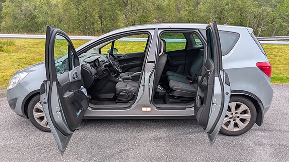 Opel Meriva 2 of 20
