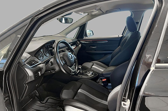 BMW 225xe 17 of 20