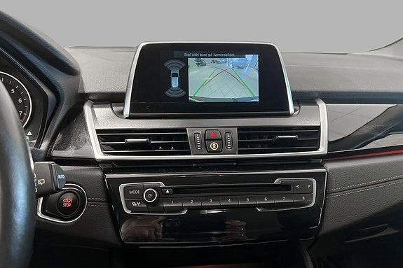 BMW 225xe 19 of 20