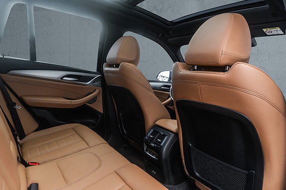 BMW iX3 17 of 30