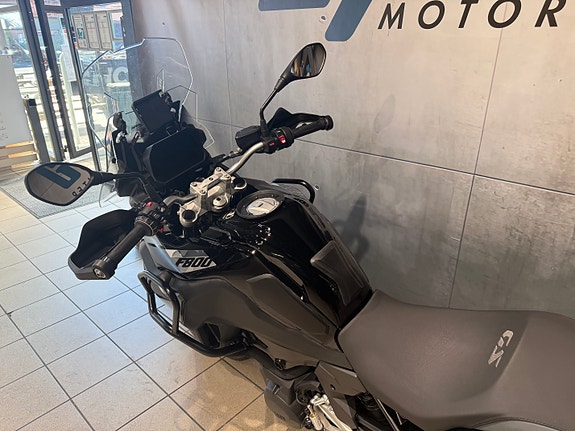 BMW F 800 GS 8 of 16