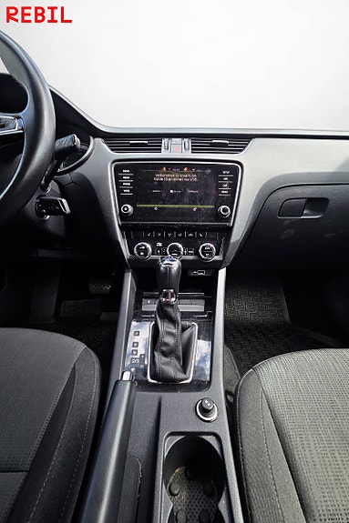 Skoda Octavia 13 of 21
