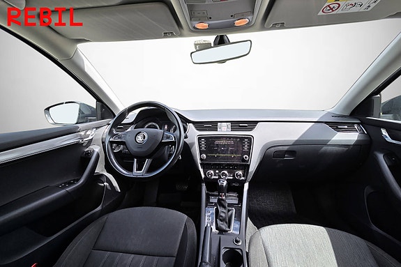 Skoda Octavia 8 of 21