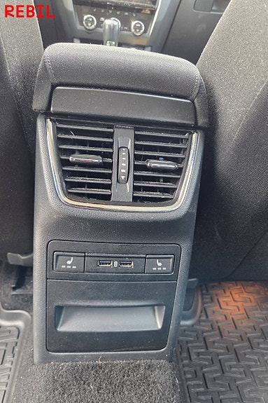 Skoda Octavia 11 of 21