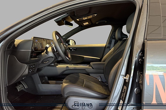 Hyundai Ioniq 6 30 of 30