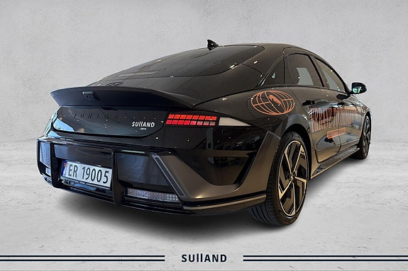 Hyundai Ioniq 6 6 of 30