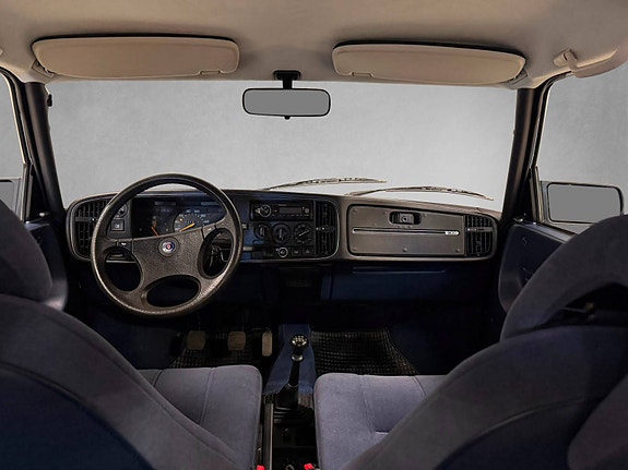 Saab 900 23 of 30