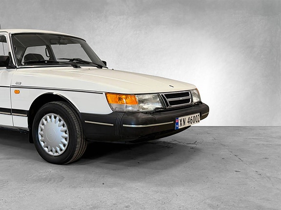 Saab 900 11 of 30