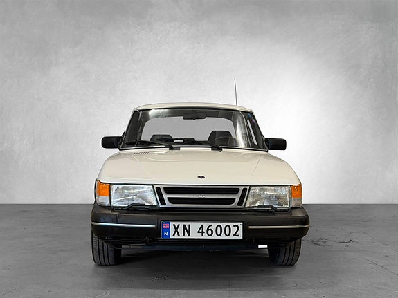 Saab 900 14 of 30