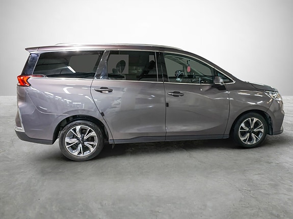 Maxus Euniq 5 6 of 24