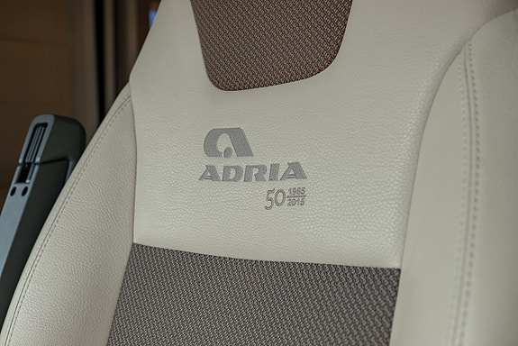 Adria MATRIX M 670SL | 5 PERS | HENGERFESTE | LUFTFJÆRING BAK 22 of 30