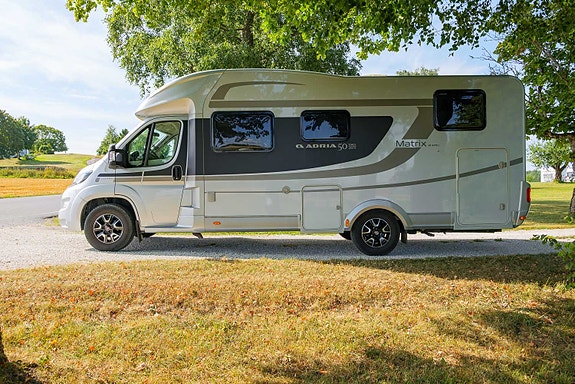 Adria MATRIX M 670SL | 5 PERS | HENGERFESTE | LUFTFJÆRING BAK 7 of 30