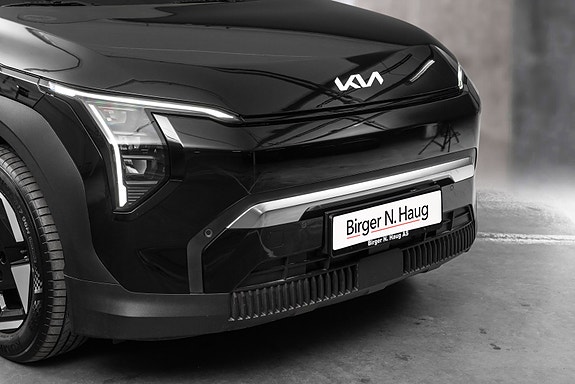 Kia EV3 4 of 23