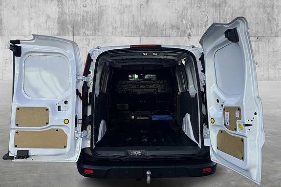 Ford Transit Connect 10 of 19