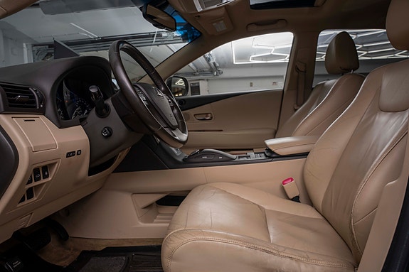 Lexus RX450h 21 of 30