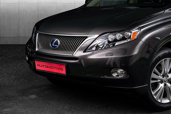 Lexus RX450h 2 of 30