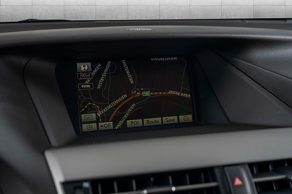 Lexus RX450h 16 of 30