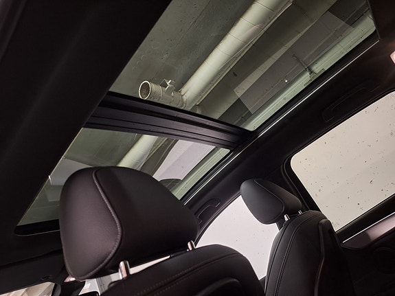 BMW 220d 15 of 16