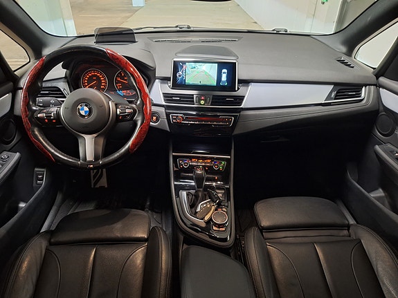 BMW 220d 10 of 16